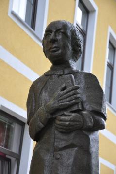 KNOBLEHARJEVO 2011 - Odkritje kipa Frana s. Metelka in odprtje razstave umetniških del Ferenca ccsernika 10